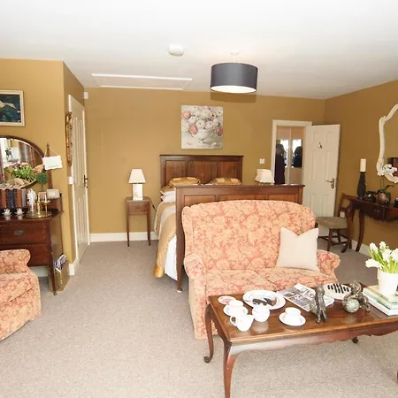 The Brown Hen Guest Bed & Breakfast Bandon